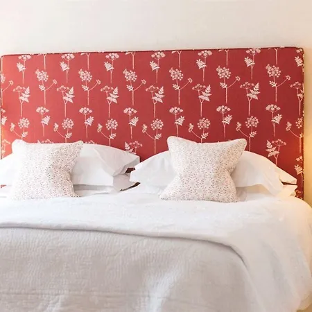 Longueville Manor מלון 5*