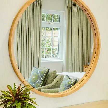 Longueville Manor מלון Saint Saviour