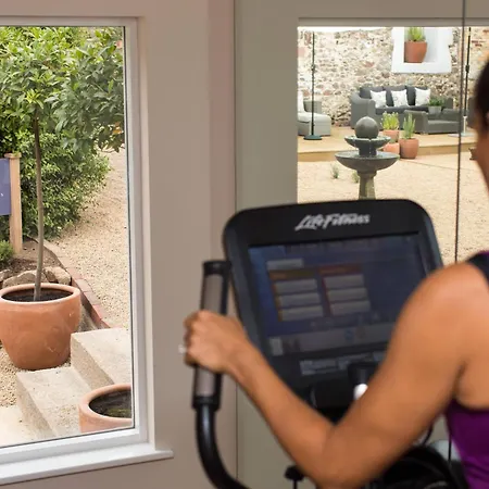 Longueville Manor Saint Saviour