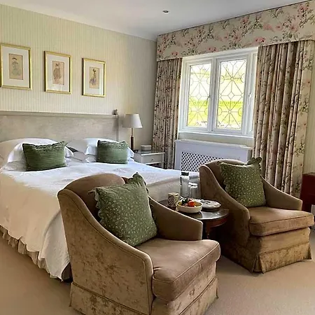 Longueville Manor