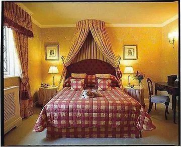 Longueville Manor Saint Saviour