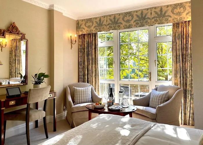 Longueville Manor Otel