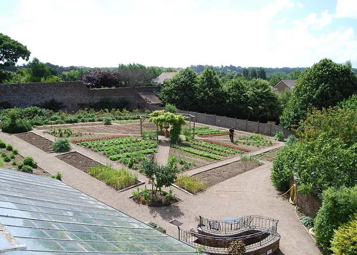 Longueville Manor Otel