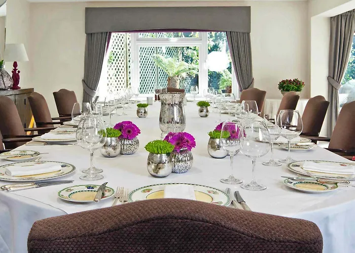 Longueville Manor Saint Saviour