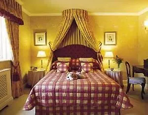 Отель Longueville Manor Saint Saviour
