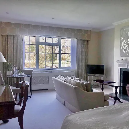 Отель Longueville Manor Saint Saviour