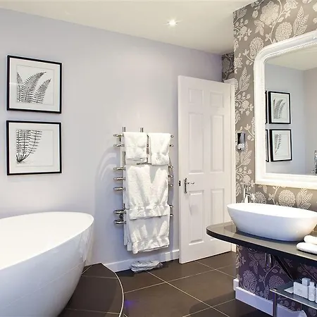 Longueville Manor Отель