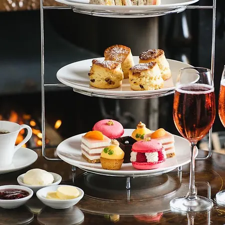 Отель Longueville Manor 5*