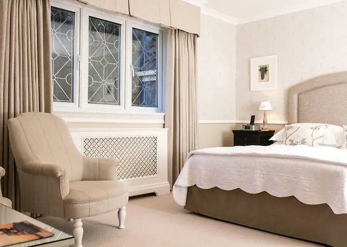 Longueville Manor Hotel